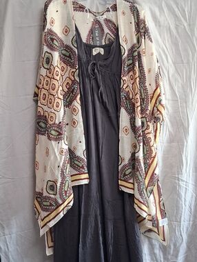 Flowing Maxi Dress with Cream Paisley Kimono